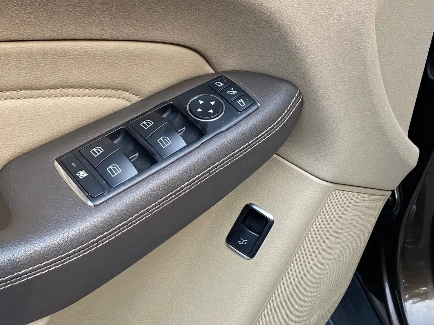 Mercedes-Benz M-Class 2012 Model ML 350 Dynamic фото 12