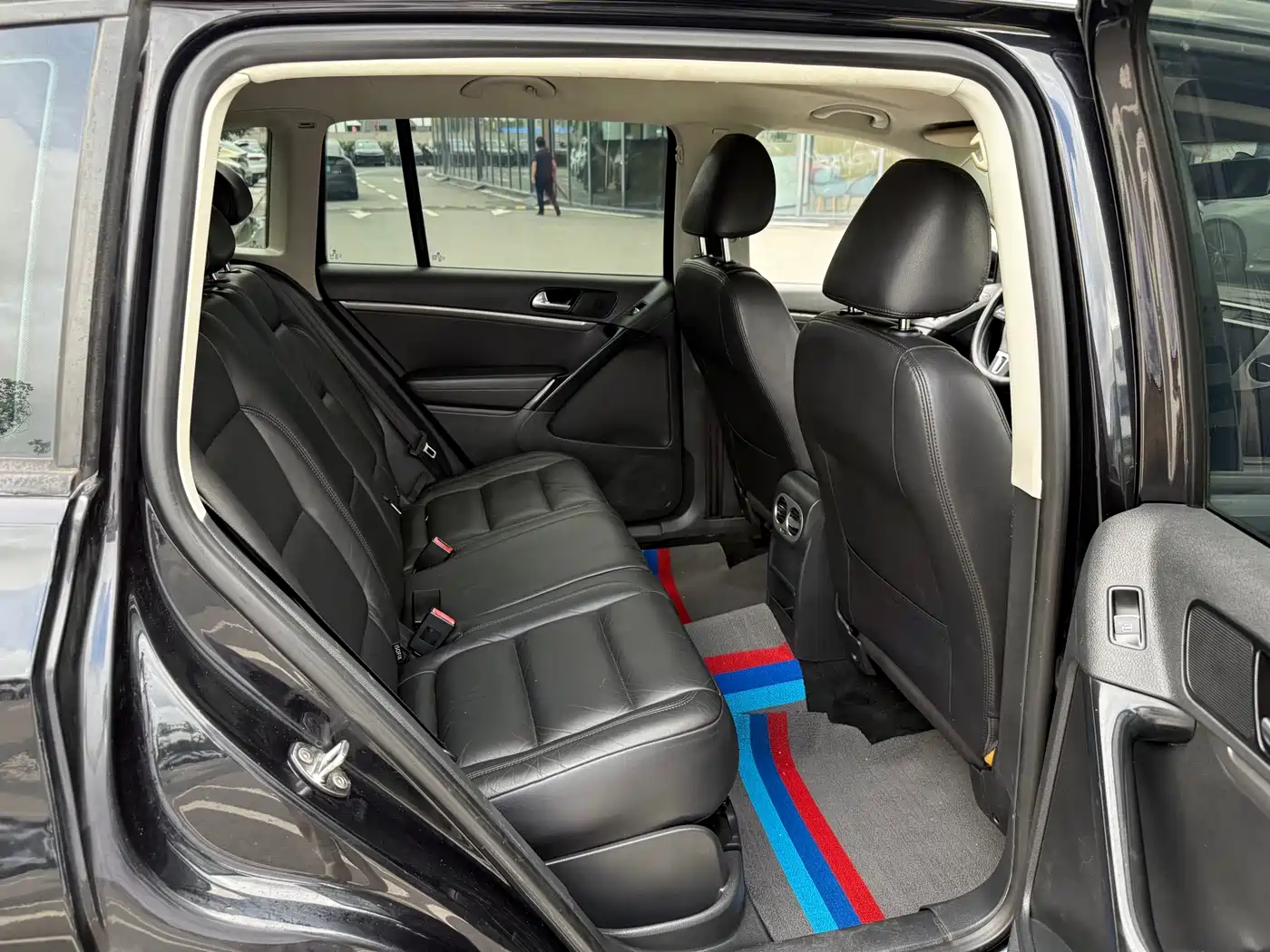 Volkswagen Tiguan 2013 1.8TSI Auto 4WD Luxury фото 13