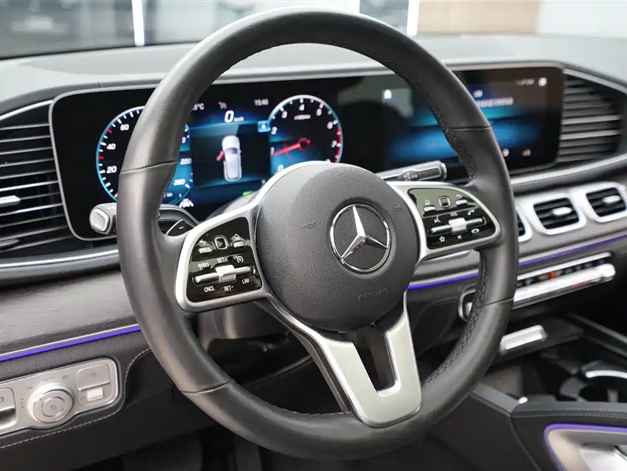 MERCEDES-BENZ GLE