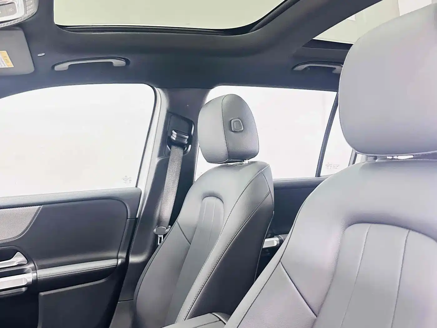 Mercedes-Benz GLB 2024 GLB 200 Dynamic фото 9