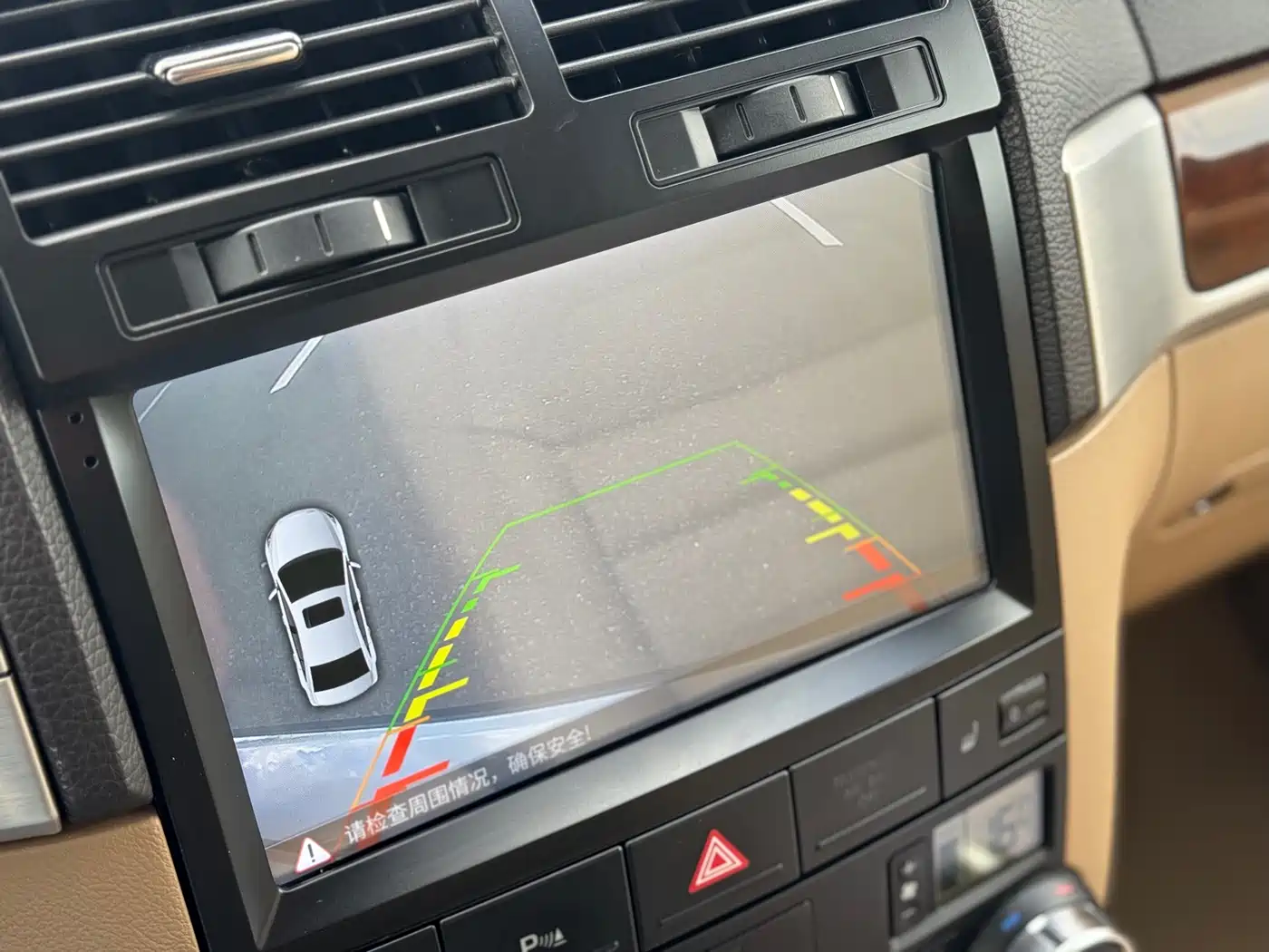 Volkswagen Touareg 2007 3.6L Standard Configuration фото 20