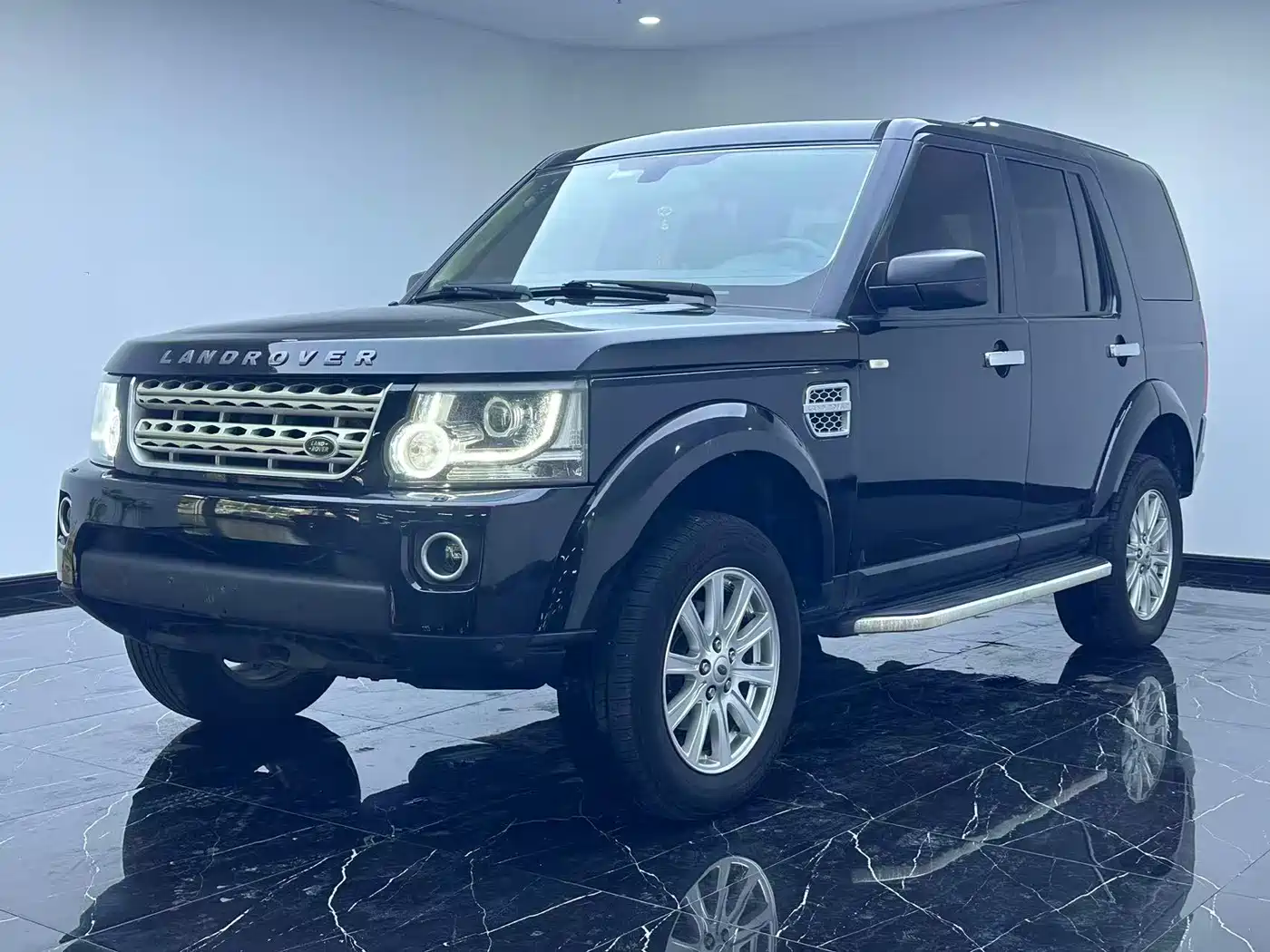 Land Rover Discovery 2010 4.0 V6 HSE Petrol