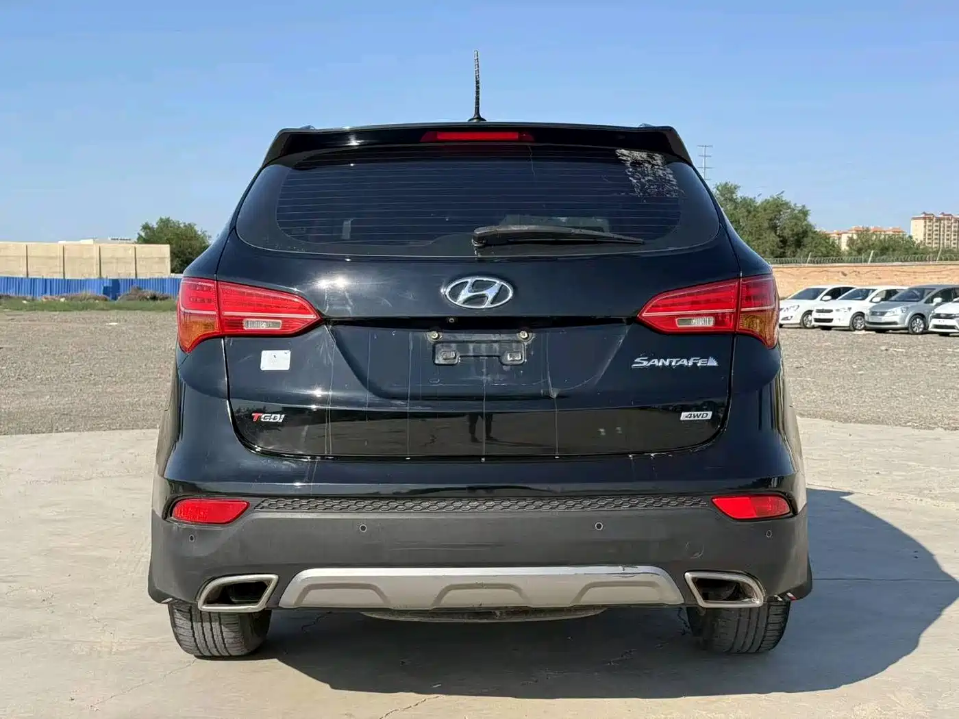 Hyundai Santa Fe 2013 Facelift 2.0T Automatic 4WD Premium фото 4