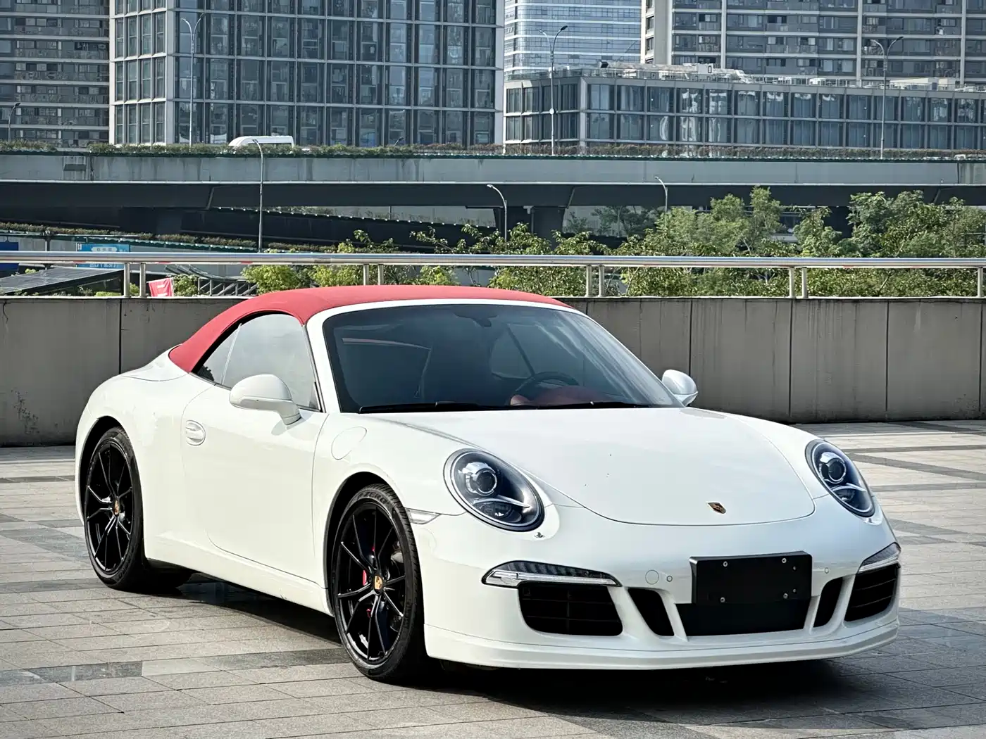 Porsche 911 2012 Carrera S Cabriolet 3.8L фото 2