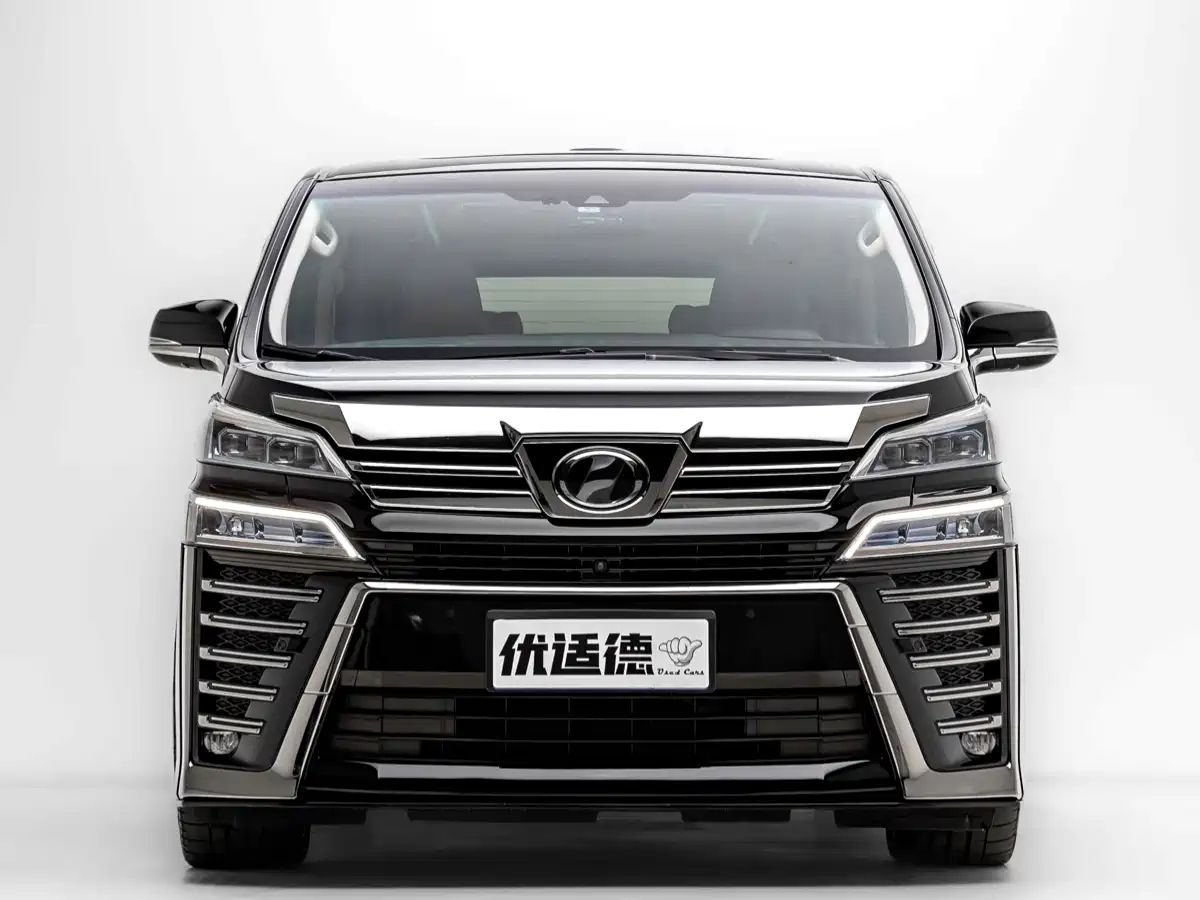 Toyota Vellfire 2021 Crown Hybrid 2.5L HV Premium Edition фото 3