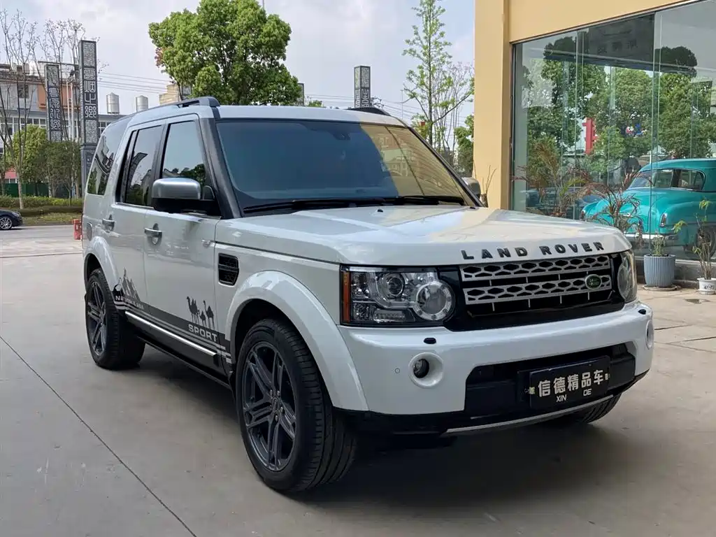 Land Rover Discovery 2012 5.0 V8 HSE фото 2