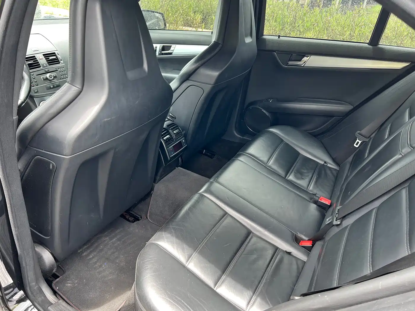 Mercedes-Benz C-Class AMG 2010 AMG C 63 Sport Enhanced Edition фото 18