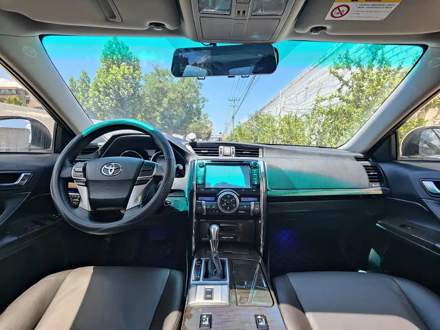 Toyota Reiz 2013 2.5V Elite Edition фото 11