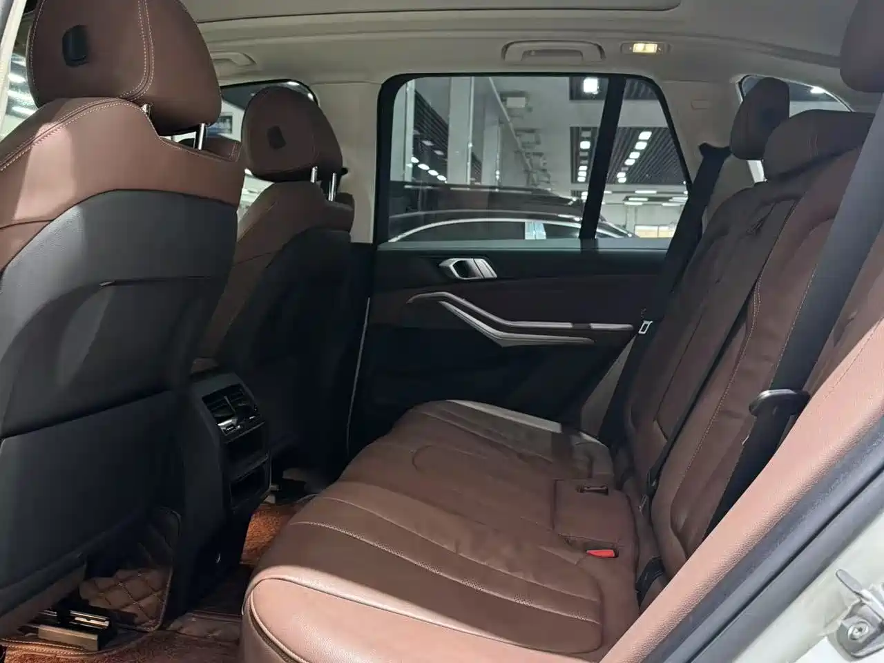 BMW X5 (Import) 2019 xDrive40i M Sport Package фото 5