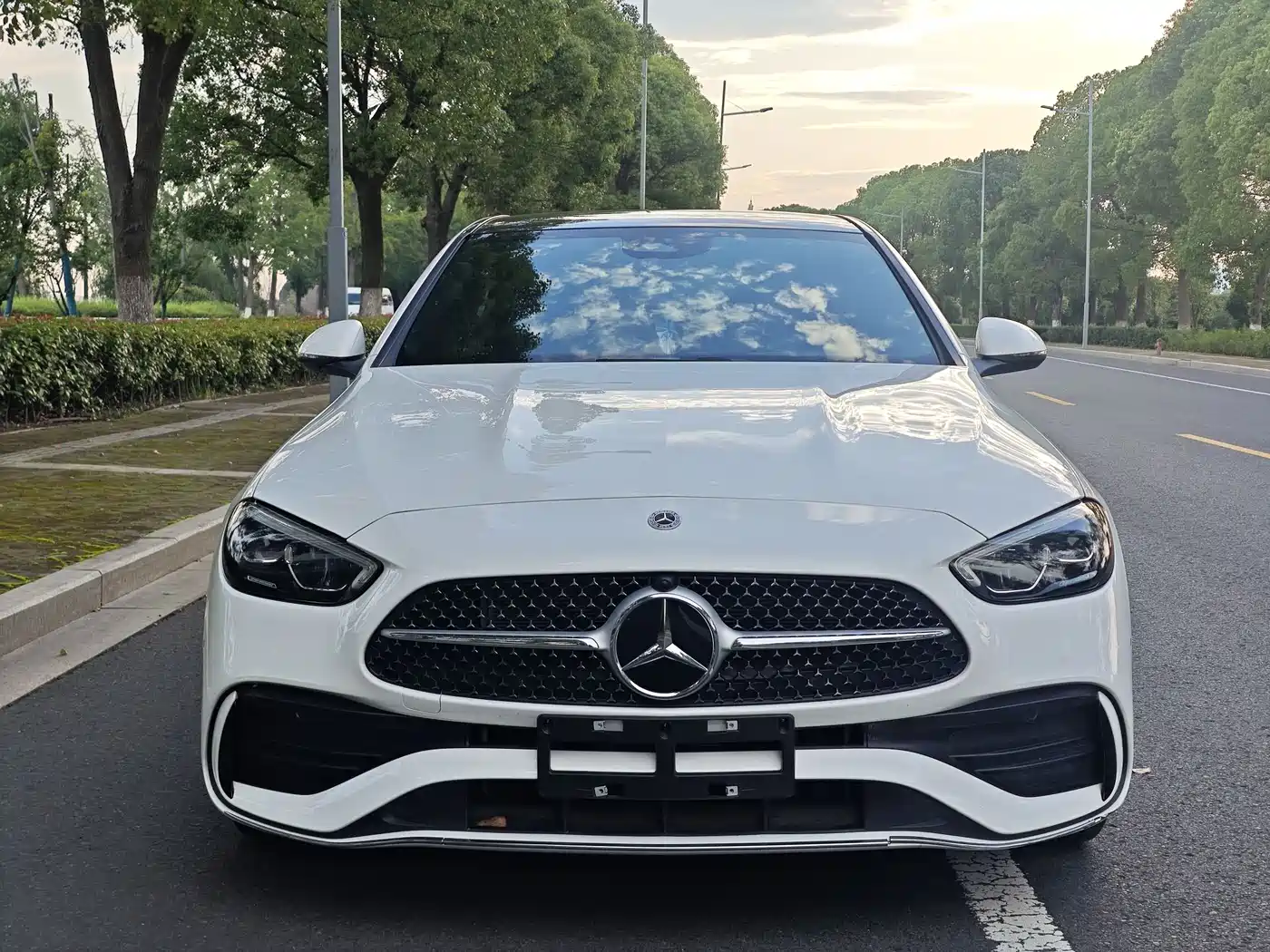 Mercedes-Benz C-Class 2024 C 260 L Sport фото 2