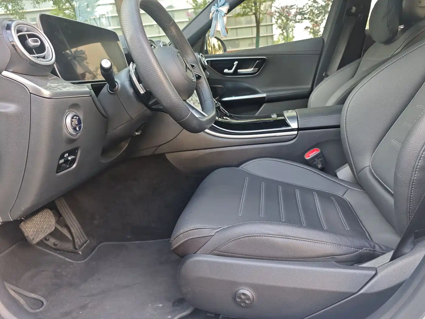 Mercedes-Benz C-Class 2024 C 260 L Sport фото 13