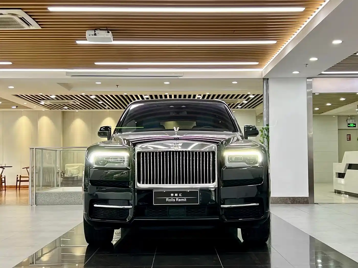 ROLLS-ROYCE CULLINAN