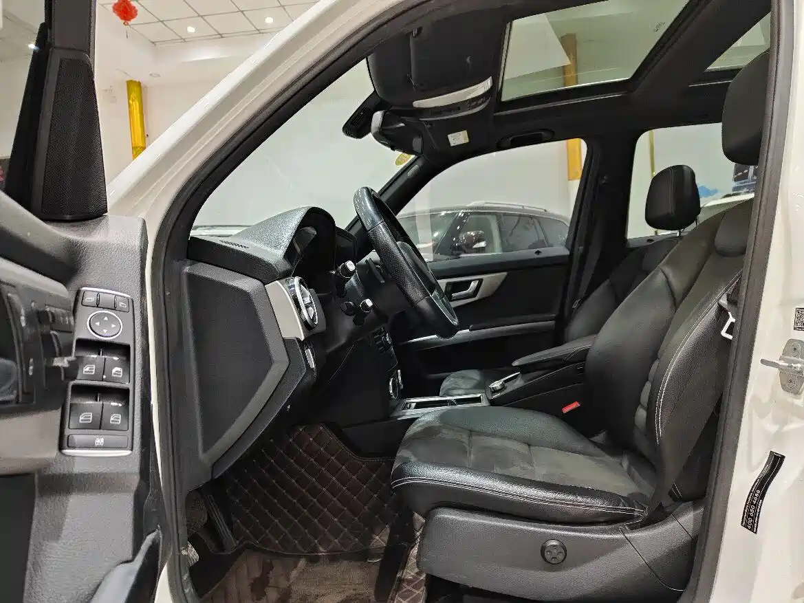 Mercedes-Benz GLK-Class 2014 GLK 200 Standard фото 7