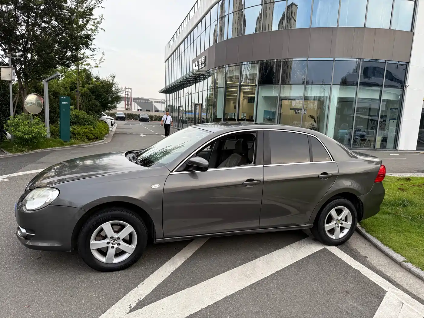 Volkswagen Bora 2008 Model 1.6L Automatic Comfort фото 2