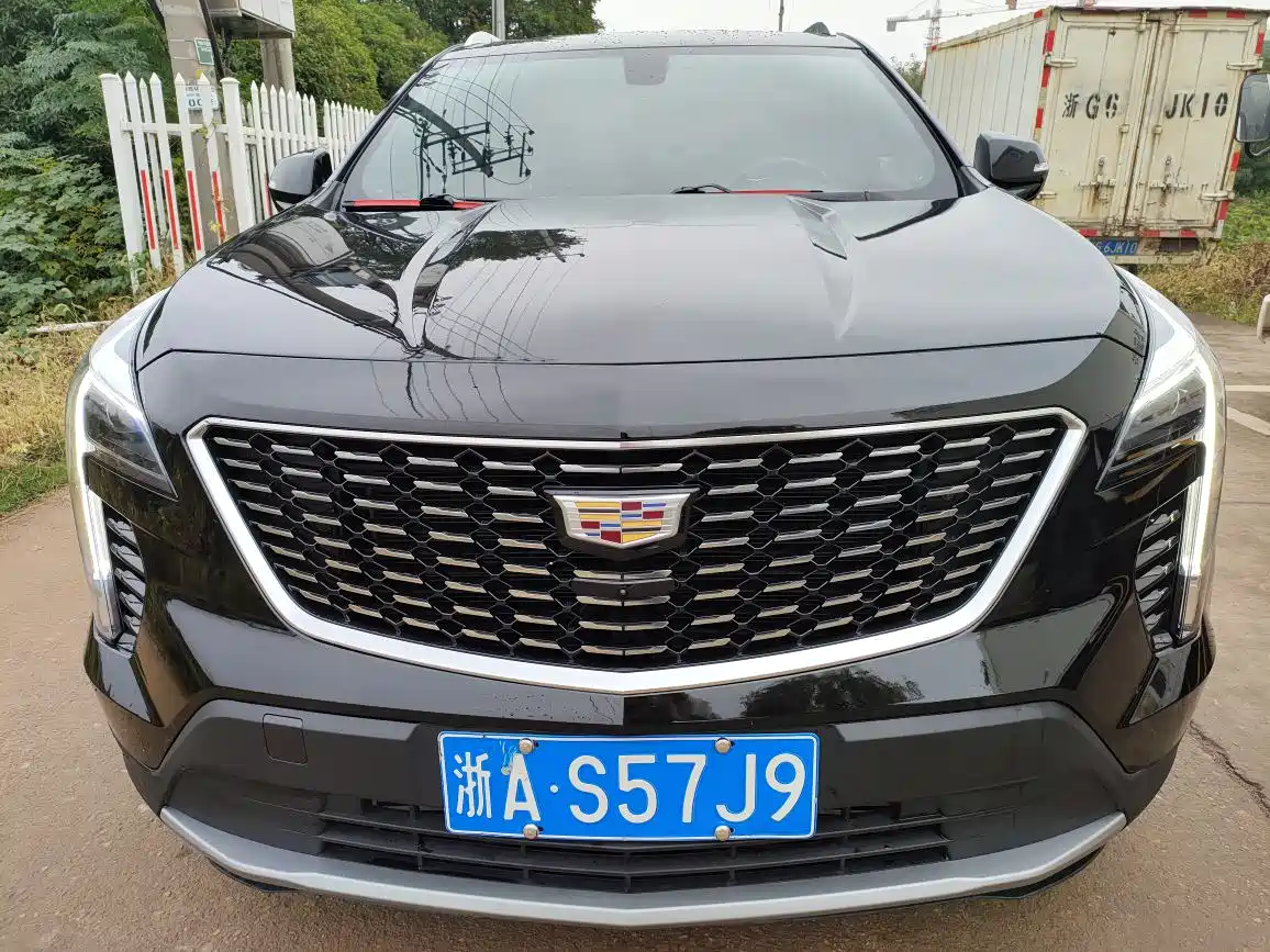 Cadillac XT4 2020 28T FWD Leading Trim