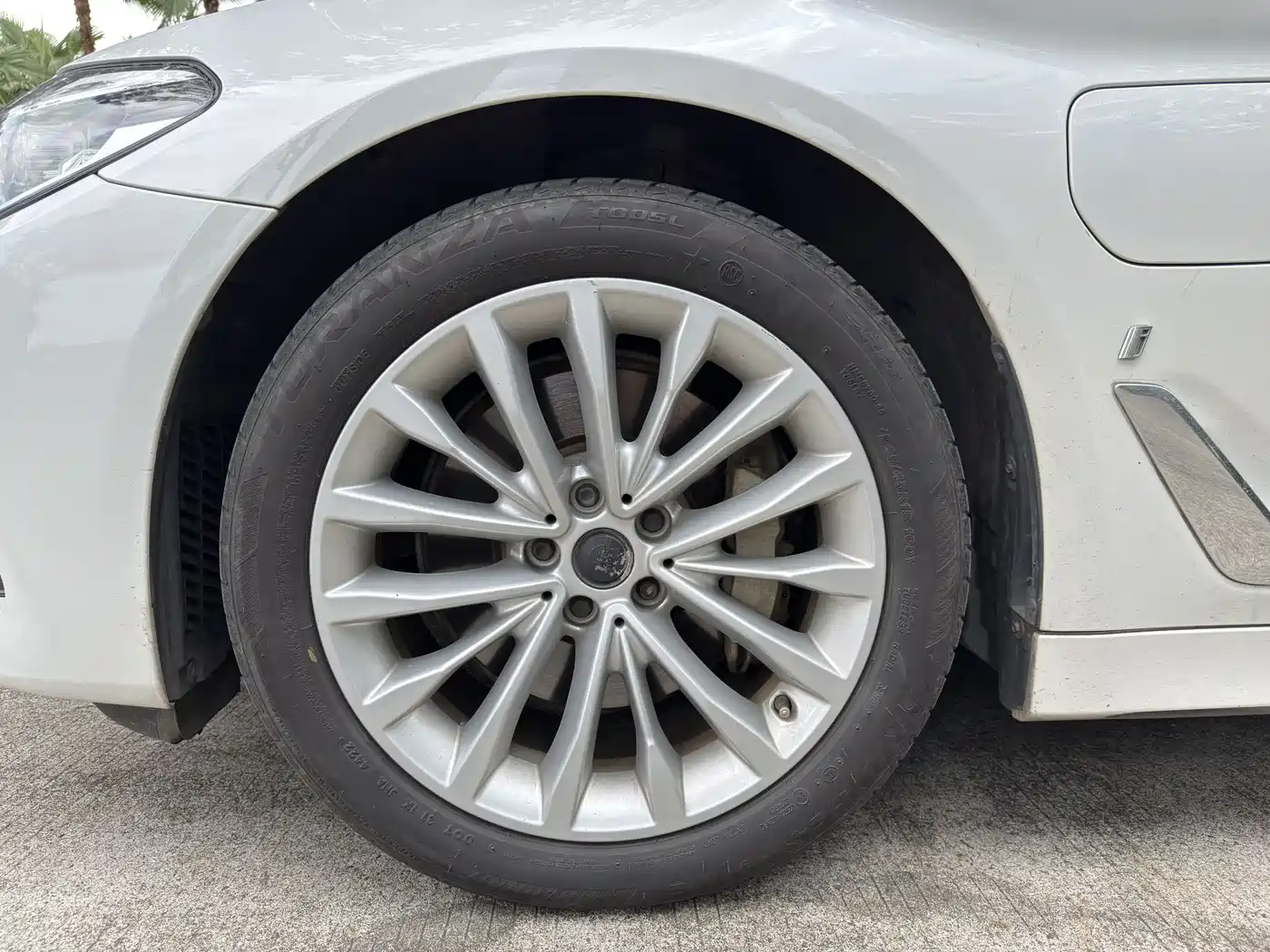 BMW 5 SERIES NEW ENERGY