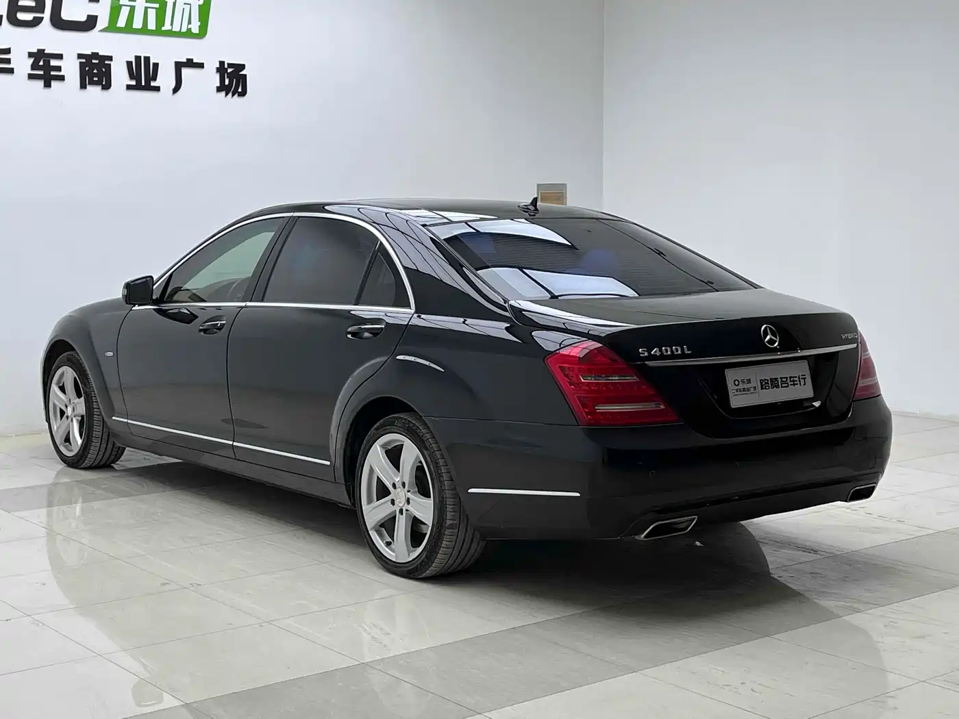 Mercedes-Benz S-Class 2010 Model S 400 L HYBRID фото 6