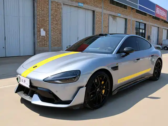 XIAOMI CAR XIAOMI SU7 ULTRA