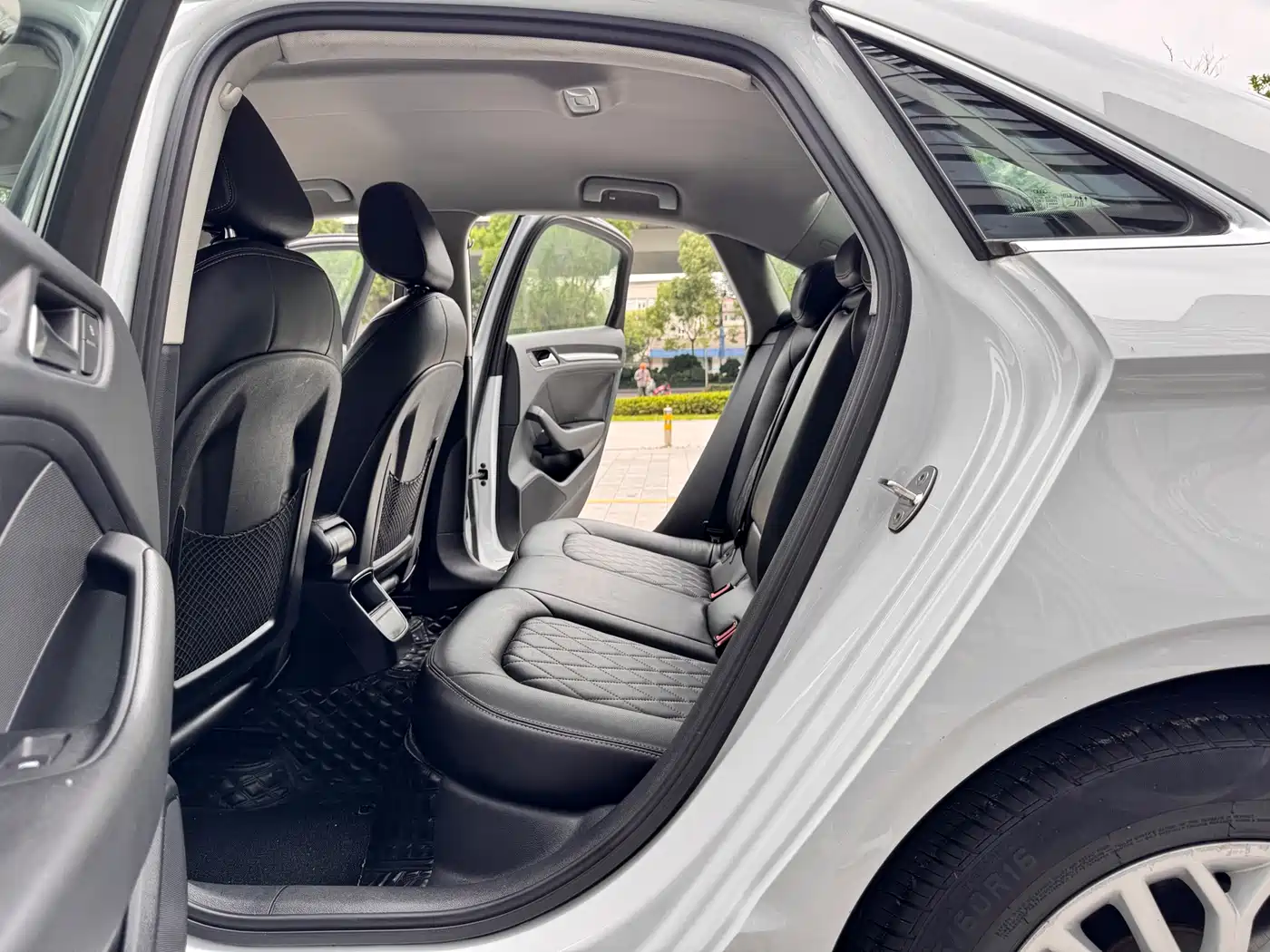 Audi A3 2014 Limousine 35 TFSI Auto Progressive фото 10