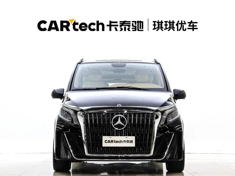 Mercedes-Benz Vito 2023 2.0T Business 7-Seater фото 2