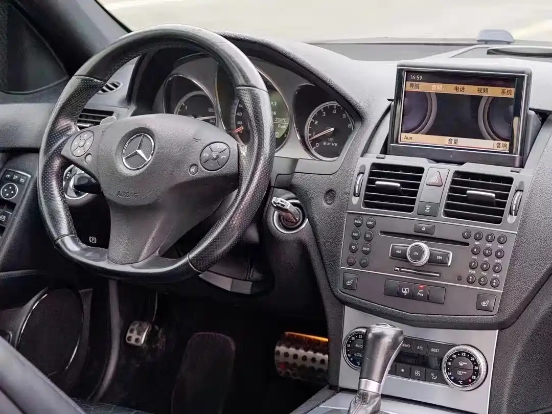 Mercedes-Benz C-Class AMG 2010 AMG C 63 Sport Enhanced Edition фото 6