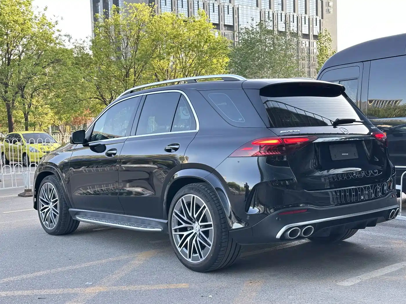 MERCEDES-BENZ GLE AMG