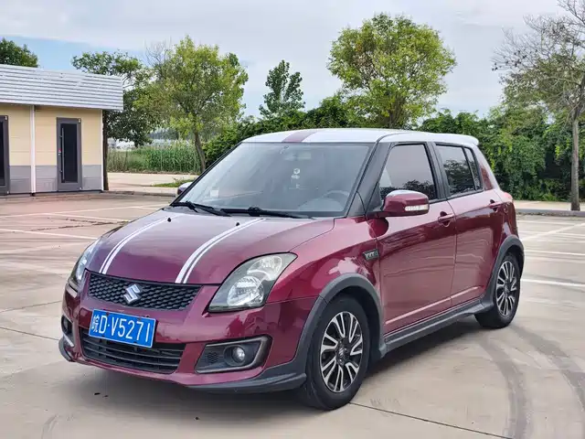  Suzuki Swift 2015 1.5L Automatic Limited Edition