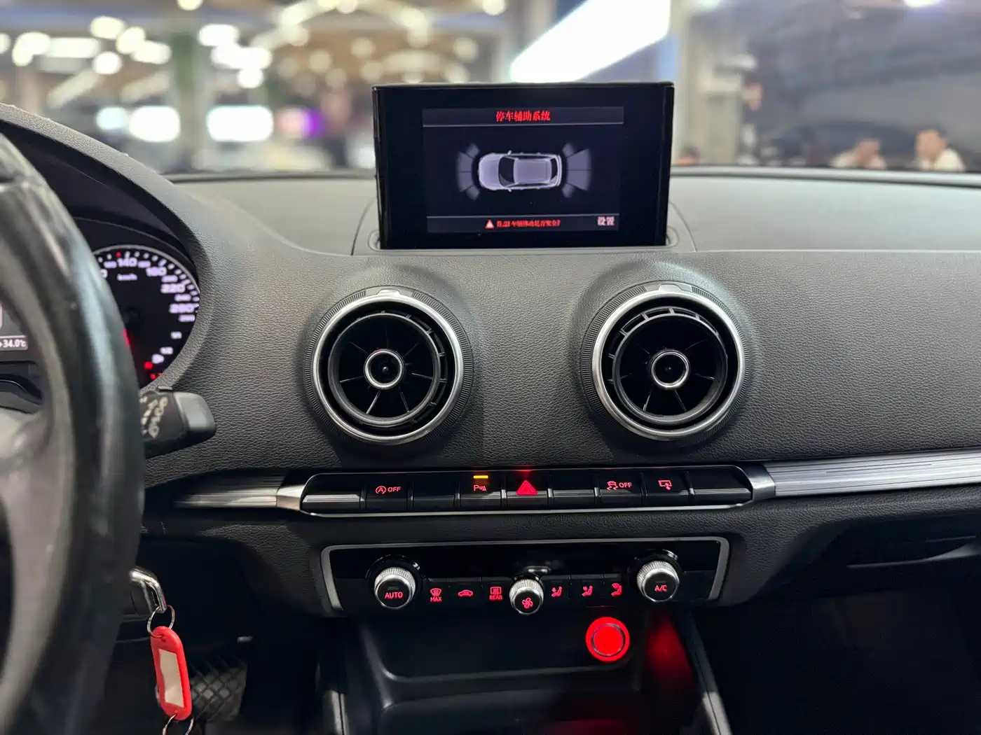 Audi A3 2015 Sportback 35 TFSI Millionth Anniversary Comfort Enjoyment Type фото 20