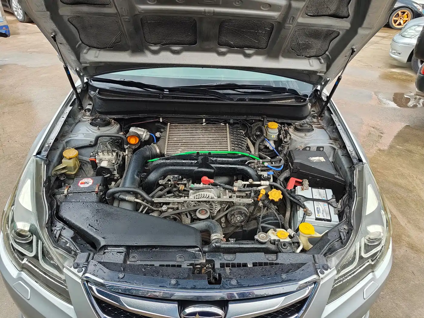 Subaru Legacy 2010 2.5GT Luxury Navigation Edition фото 9