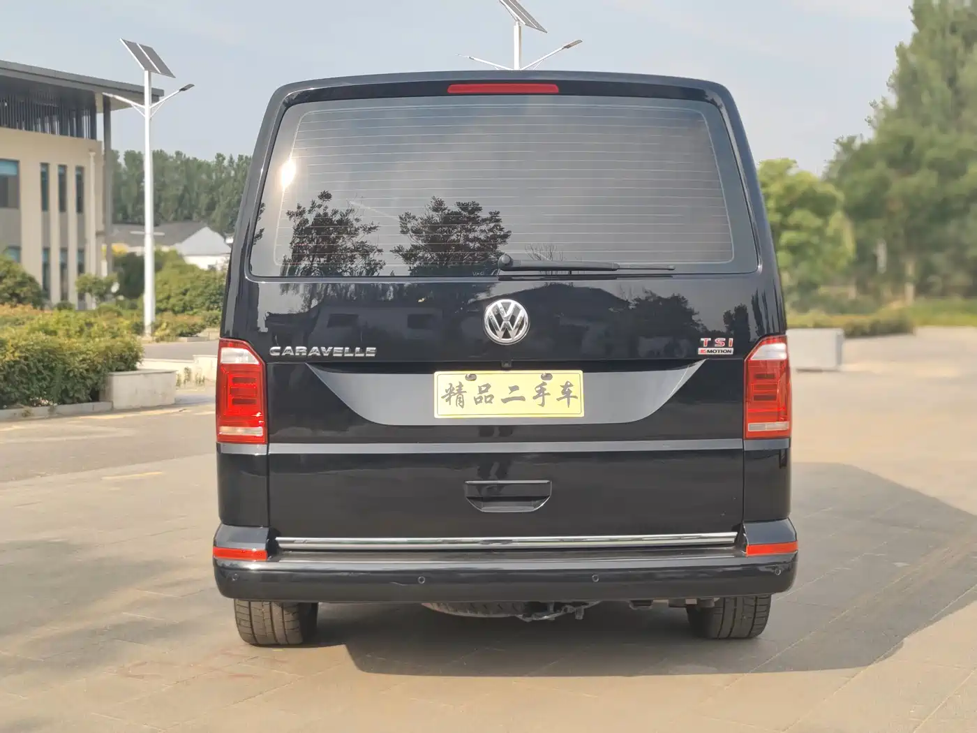 Volkswagen Caravelle 2018 2.0TSI 4WD Luxury Edition 7-Seater фото 12