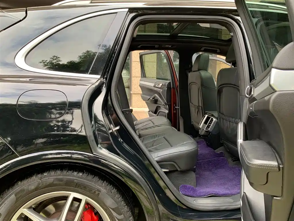 Porsche Cayenne 2011 Cayenne S 4.8L фото 19