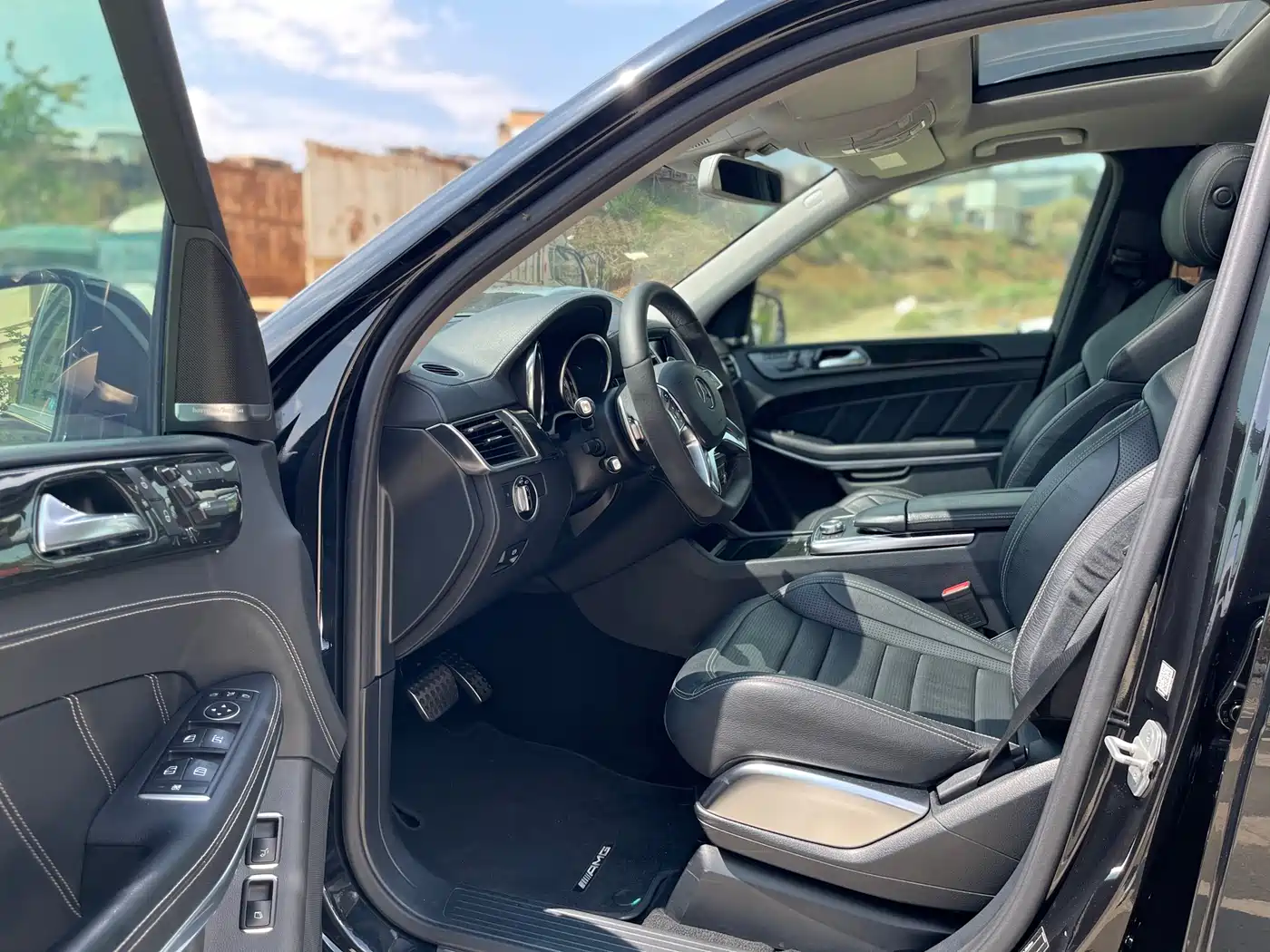Mercedes-Benz GL-Class AMG 2014 AMG GL 63 фото 19