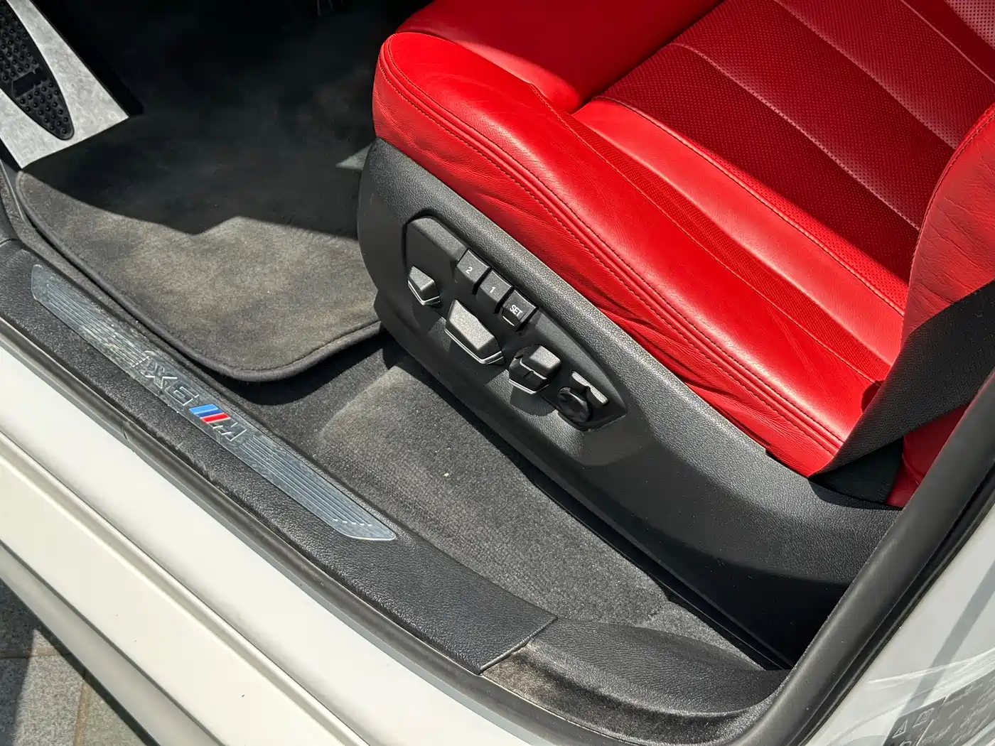 BMW X6 M 2015 X6 M фото 26