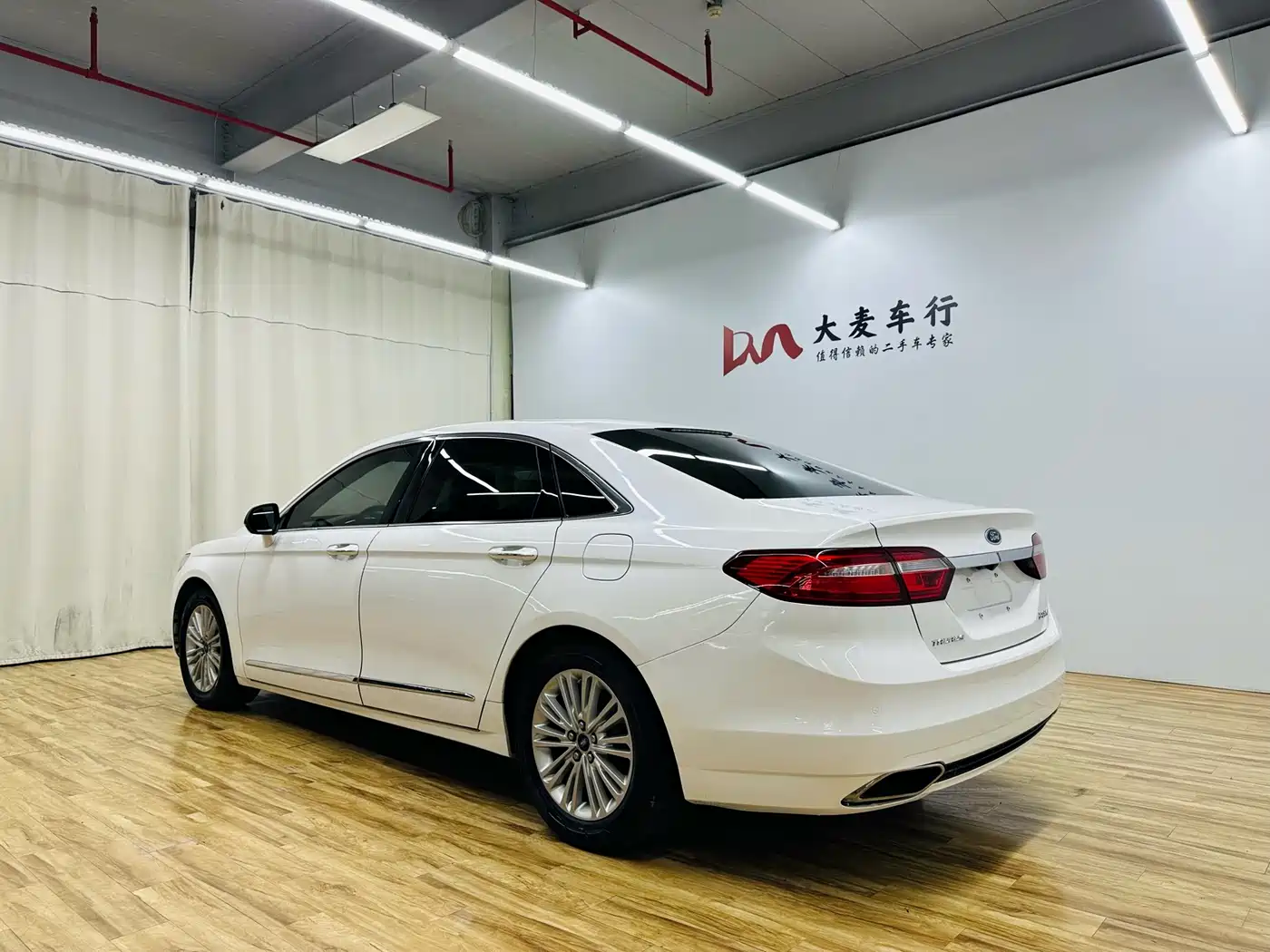 Ford Taurus 2016 2015 EcoBoost 245 Fashion