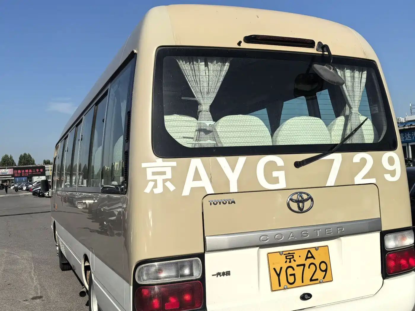 Toyota Coaster 2015 2.7L Premium TRB53L-ZCMSK 20-Seater фото 6
