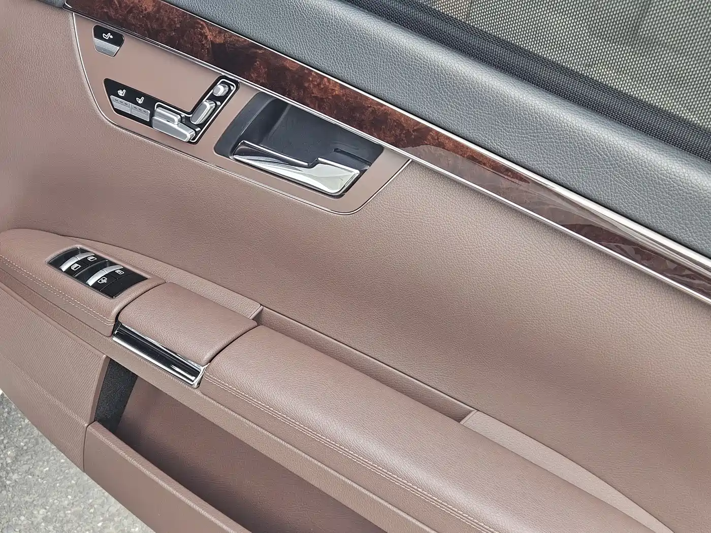 Mercedes-Benz S-Class 2012 S 350 L 4MATIC Grand Edition фото 18