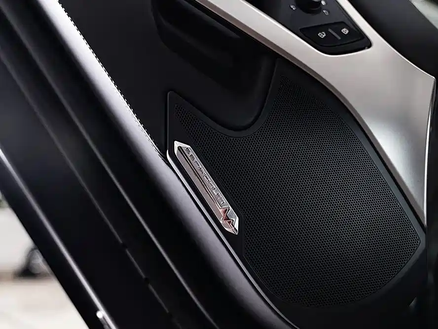 Lamborghini Aventador 2011 LP 700-4 фото 12