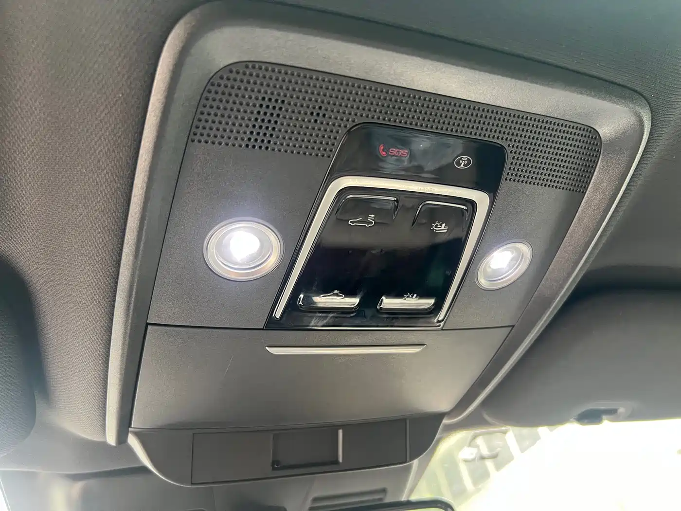 BYD Han 2022 DM-i 121KM Premium Edition фото 15