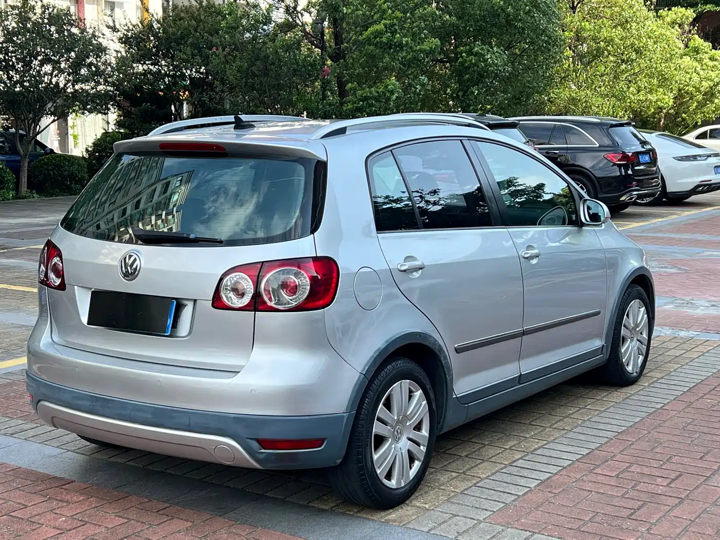 Volkswagen Golf (Import) 2011 1.4TSI Cross Golf фото 6