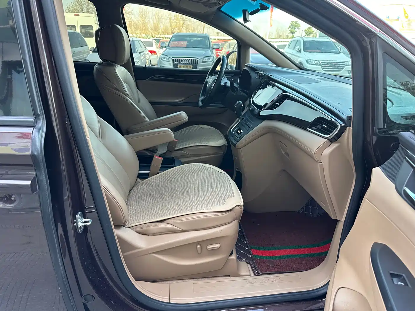 Buick GL8 2018 ES 28T Premium Type China VI фото 12