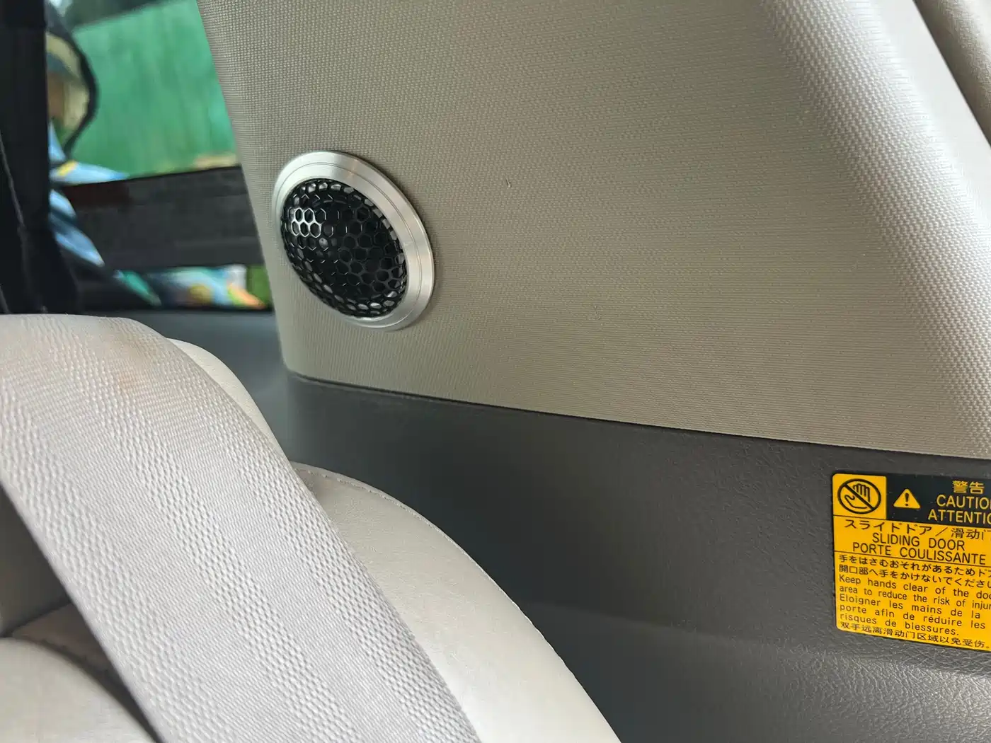 Toyota Previa 2006 Model 2.4L 7-Seater Luxury Edition фото 20