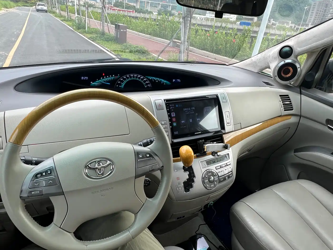 Toyota Previa 2006 Model 2.4L 7-Seater Luxury Edition фото 26