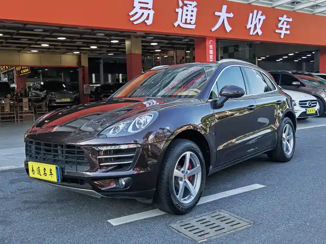 porsche macan