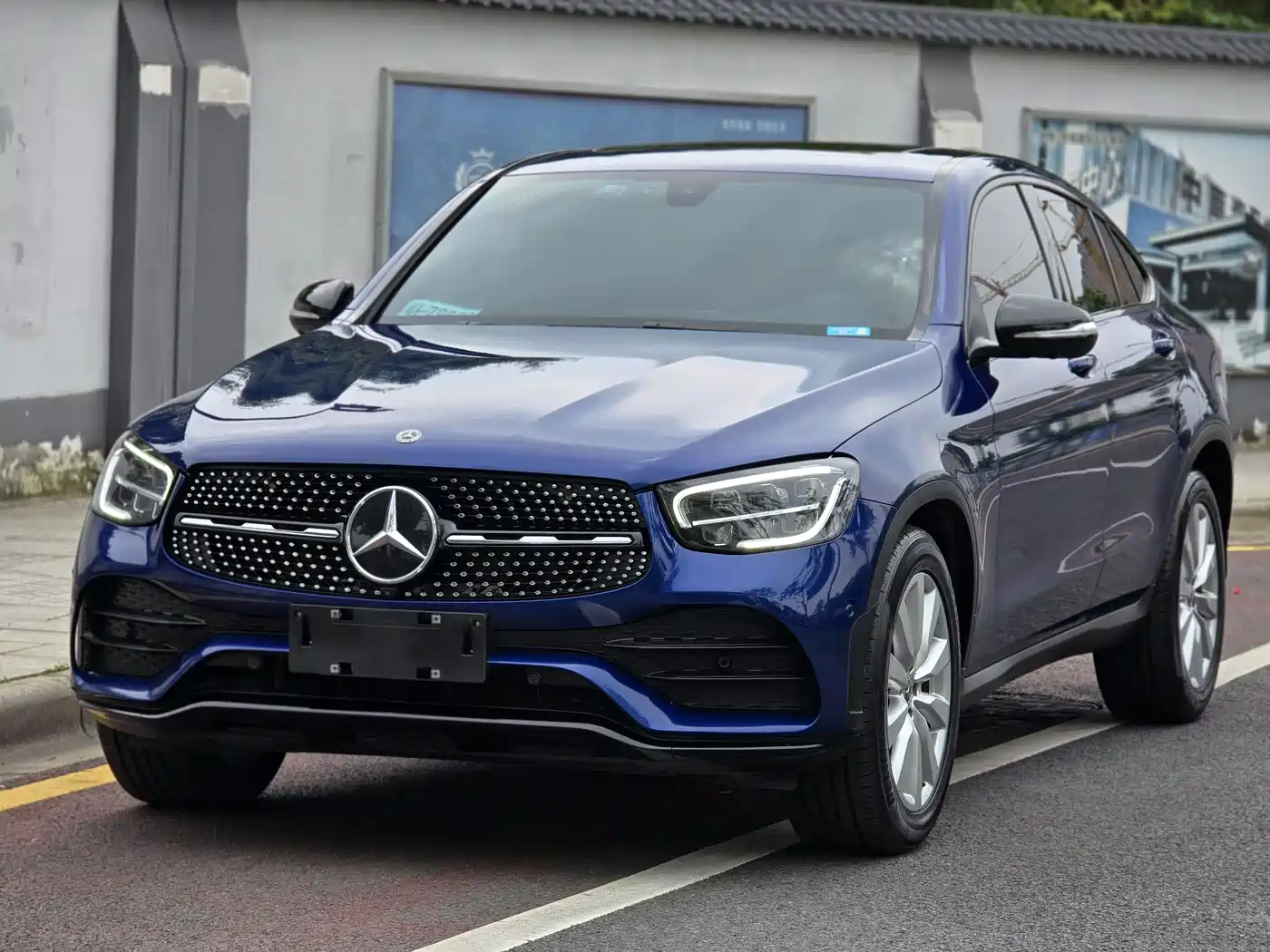 Mercedes-Benz GLC Coupe 2020 GLC 260 4MATIC Coupe SUV