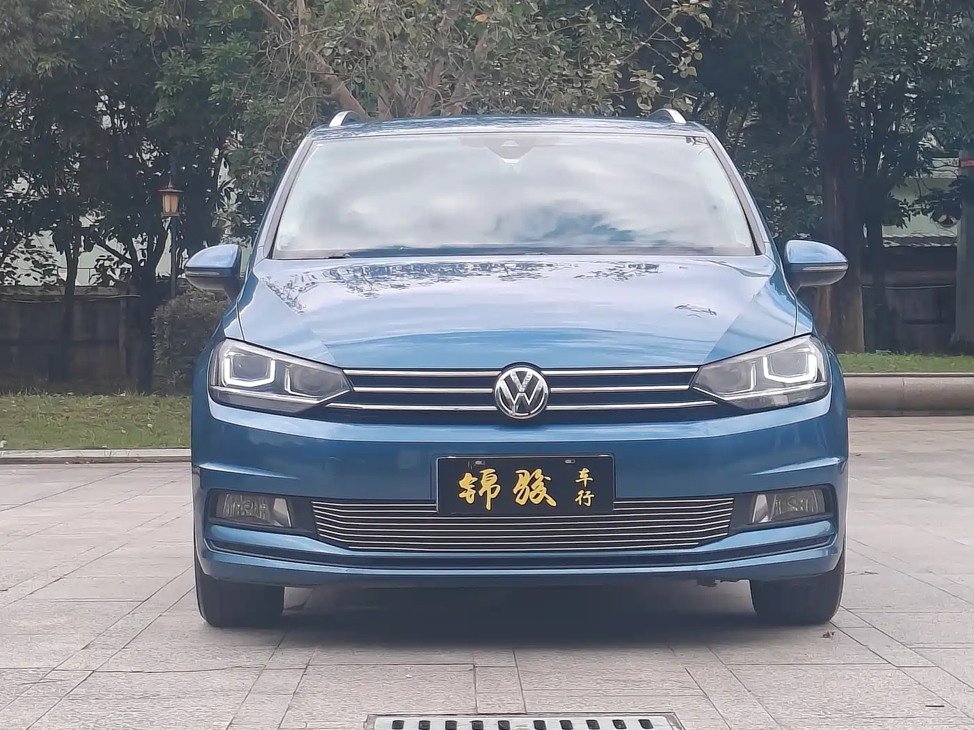 Volkswagen Touran 2018 Touran L 280TSI DSG Trendline 7-seater China V фото 2