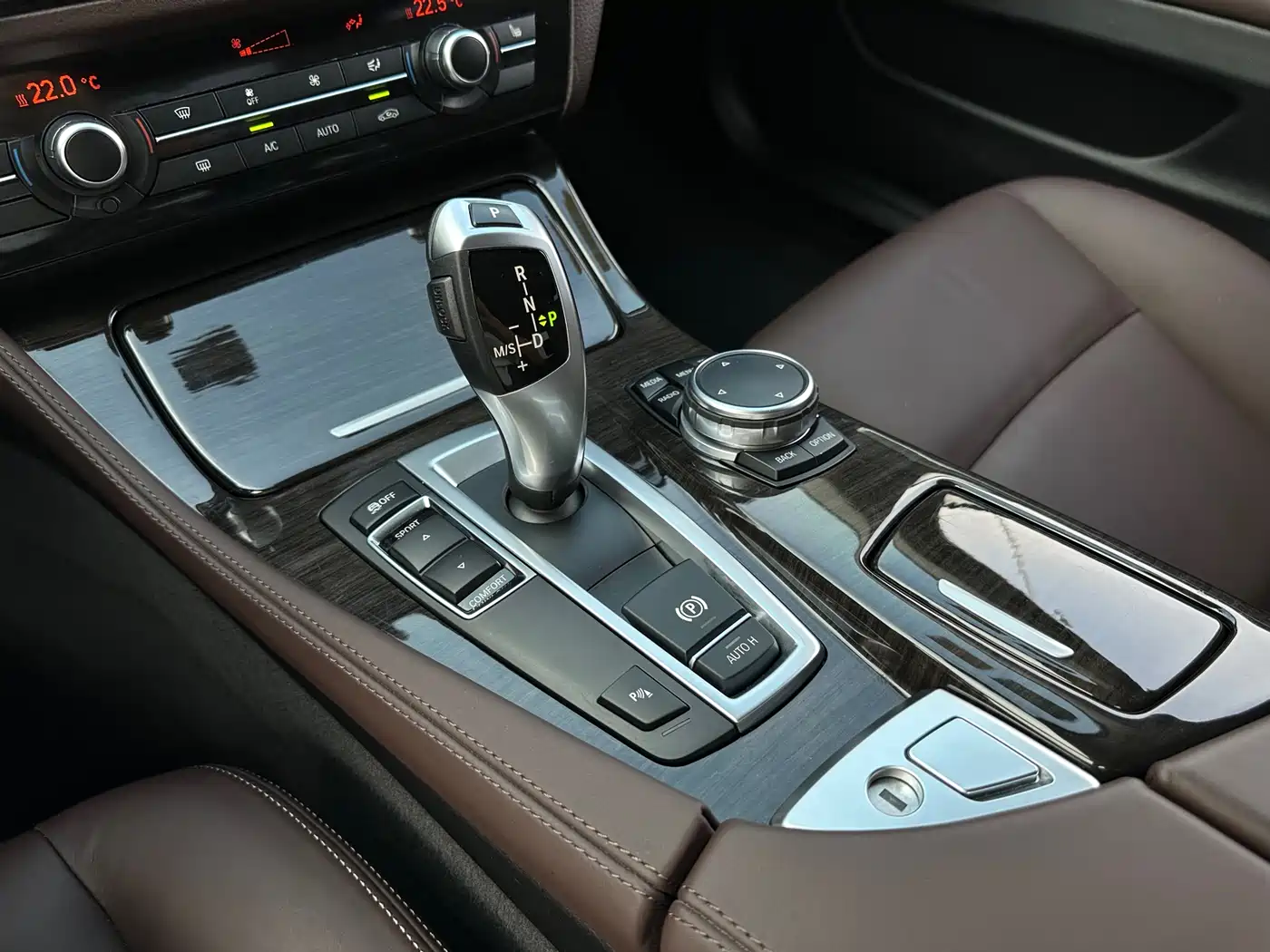 BMW 5 Series 2014 525Li Fashion Design Package фото 4