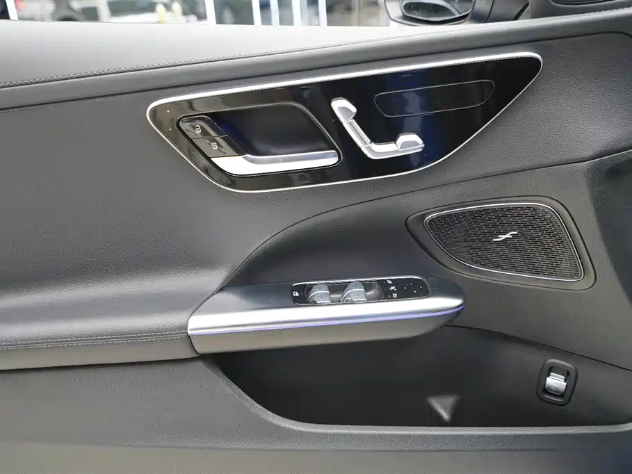 Mercedes-Benz C-Class 2022 Facelift C 260 L Sport фото 5