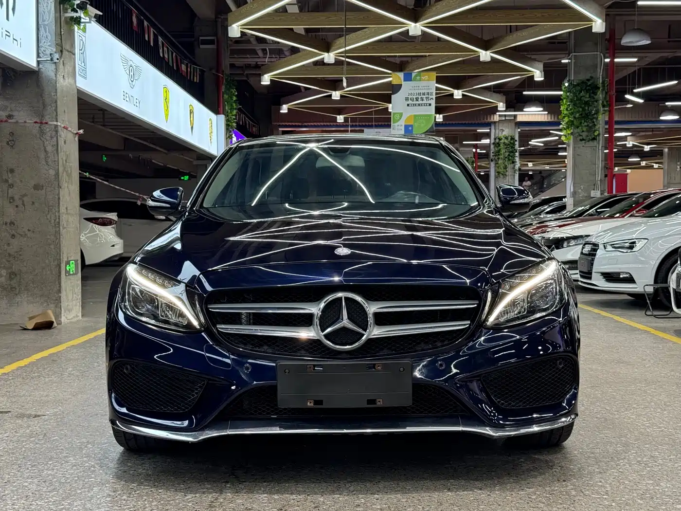 Mercedes-Benz C-Class 2015 Facelift C 200 L Sport фото 2