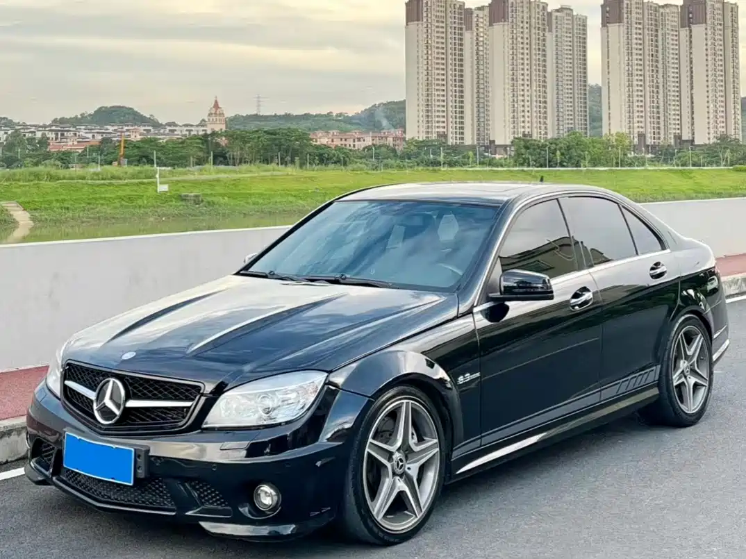 Mercedes-Benz C-Class AMG 2010 AMG C 63 Sport Enhanced Edition