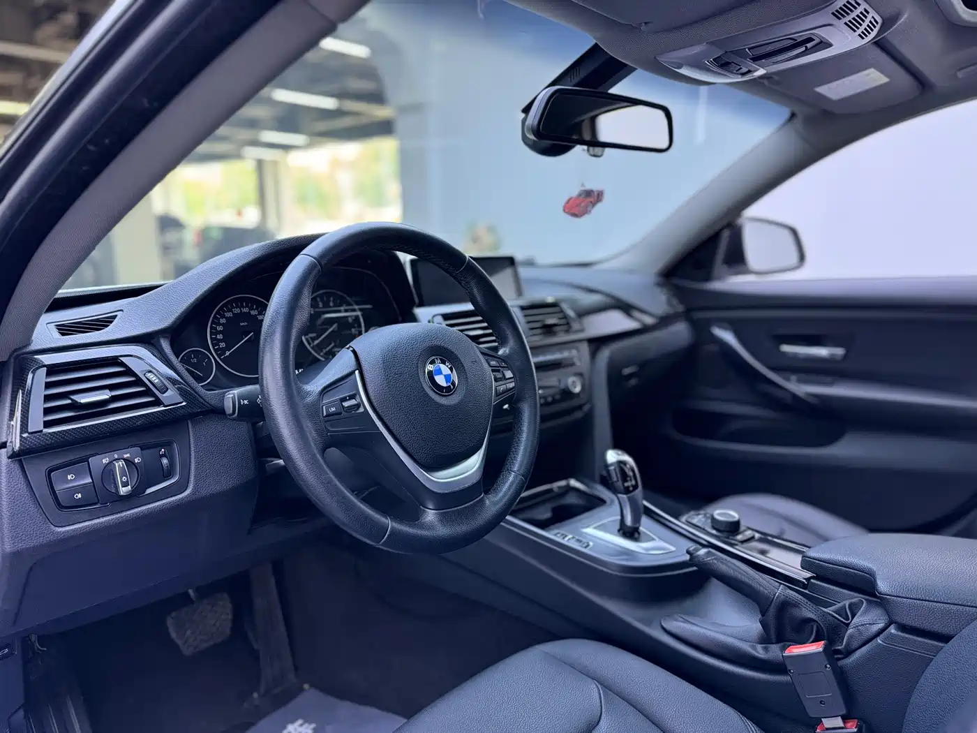 BMW 4 Series 2016 420i Gran Coupe Sport Line фото 5